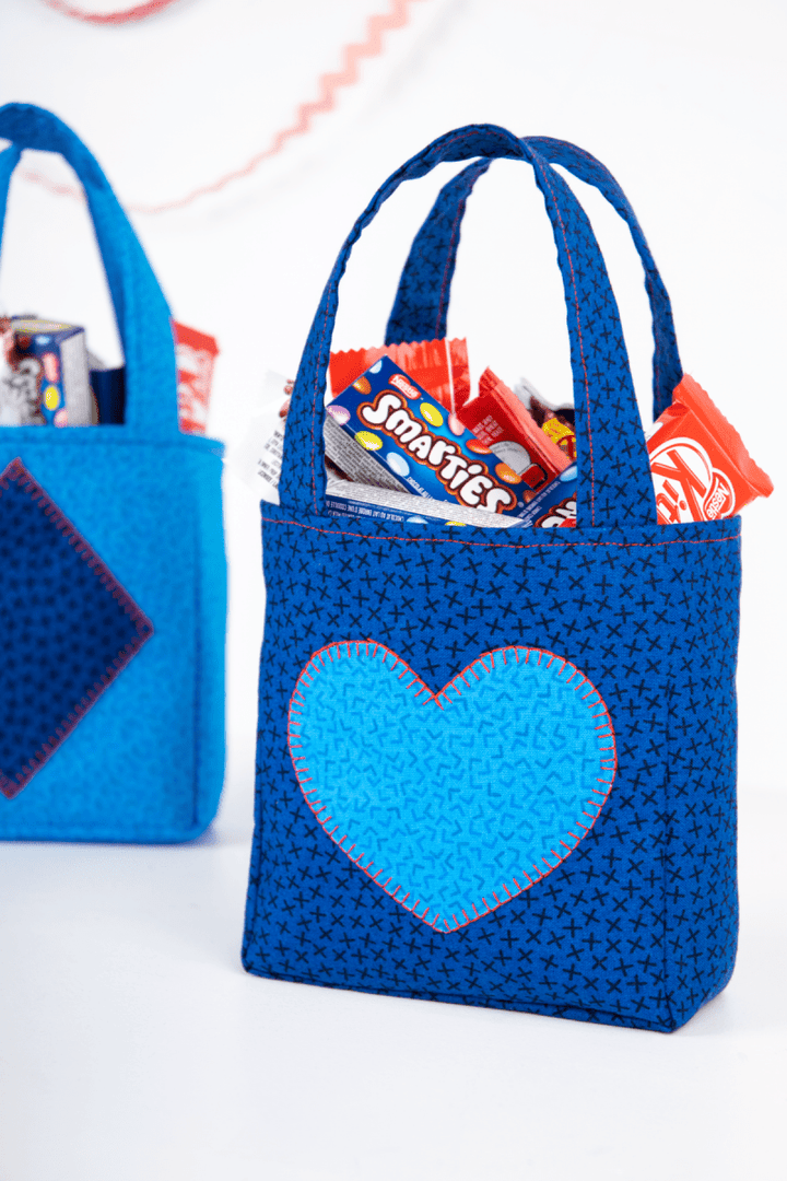 Giving Treat Bag Sewing Pattern - download
